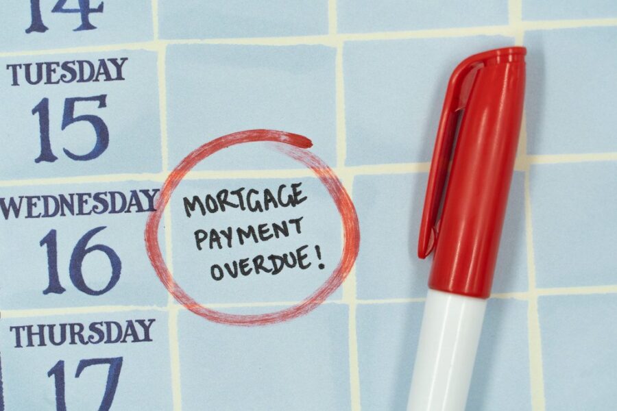 Mortgage debt remains at record highs