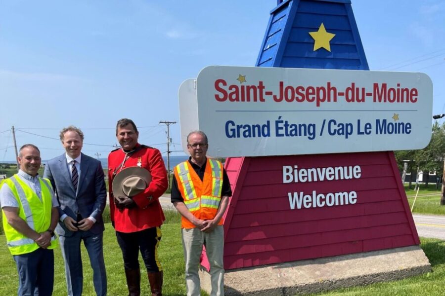 Wind signs coming for treacherous stretch of road in Acadian Region