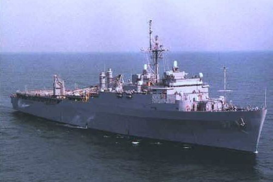 HMCS Summerside and HMCS Shawinigan to deploy Monday for Europe