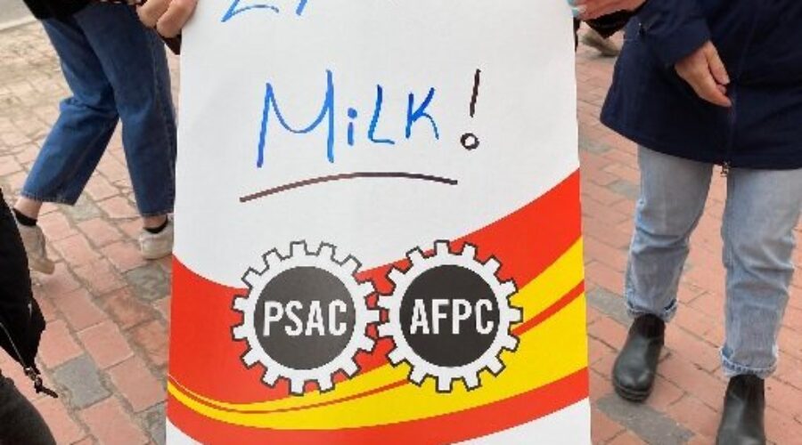 Government of Canada approves collective agreements for PSAC workers