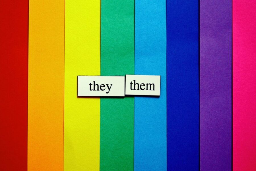 Poll shows 78 percent of Canadian parents think schools should tell them if child wants to change pronouns