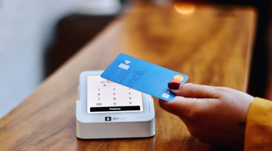 UPDATE: Moneris outage caused problems for credit, debit card users