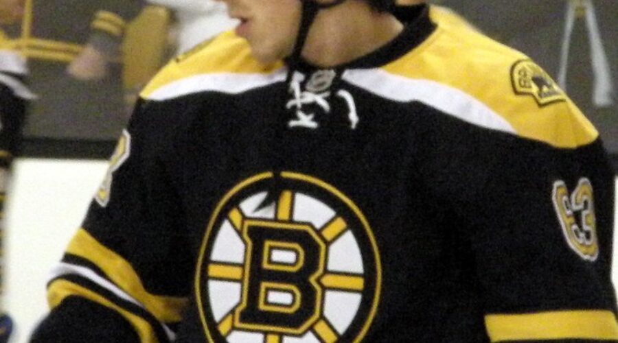 Bruins name Marchand team captain