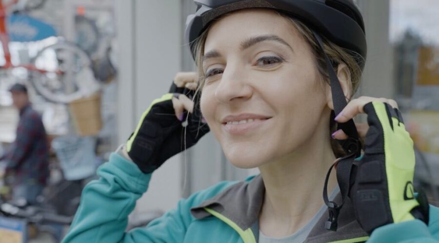 Meet the psychologist who is cycling across Canada to fundraise for youth mental health