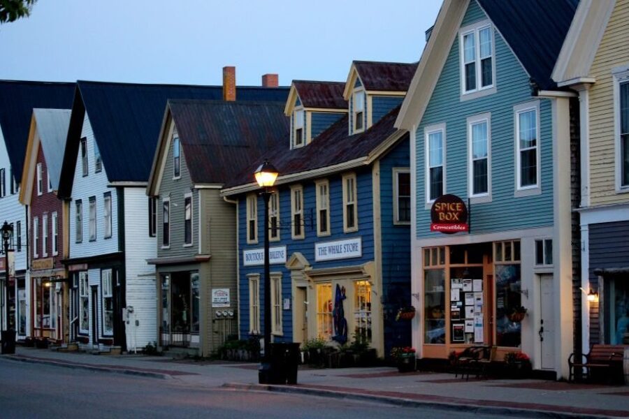 Report looks at challenges of local downtown Maritime businesses