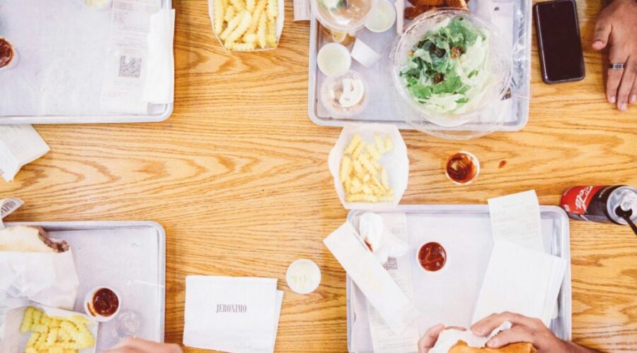 Province waiting on feds before creating universal school lunch program