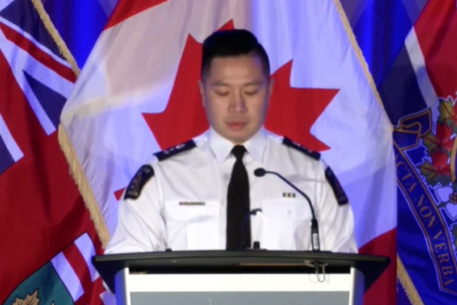 5 hockey players charged with sexual assault