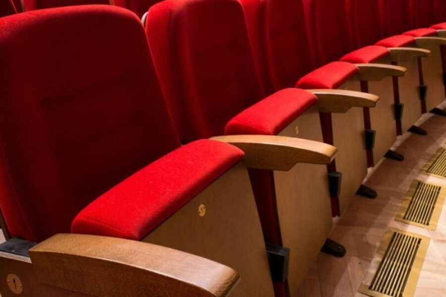 You can apply to be a seat filler at the JUNO awards!