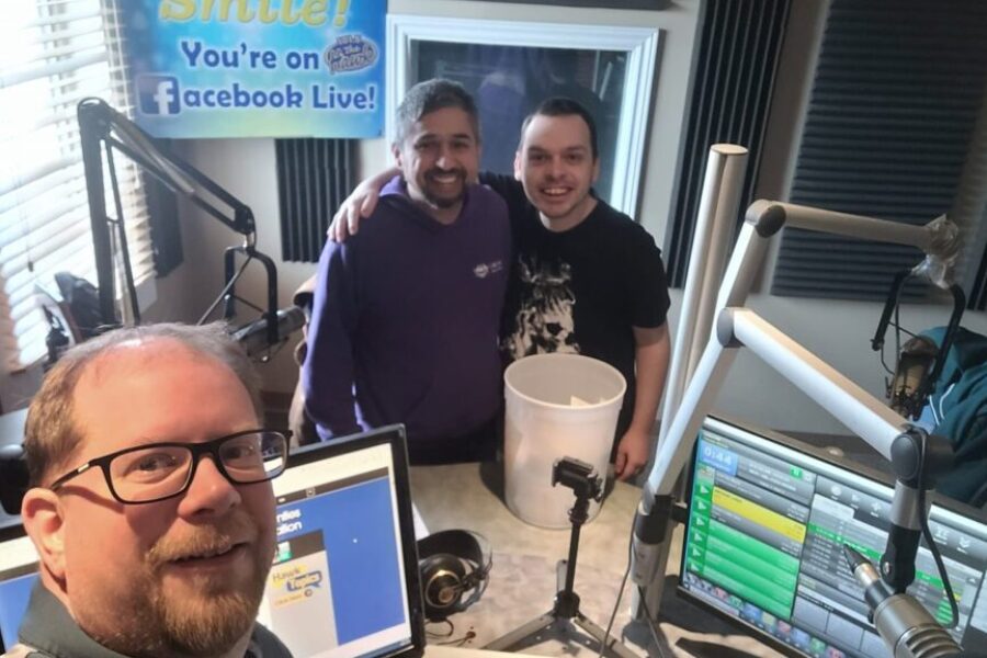 Scottie O had Thom and Jordan in to do the L’arche Hockey Draw