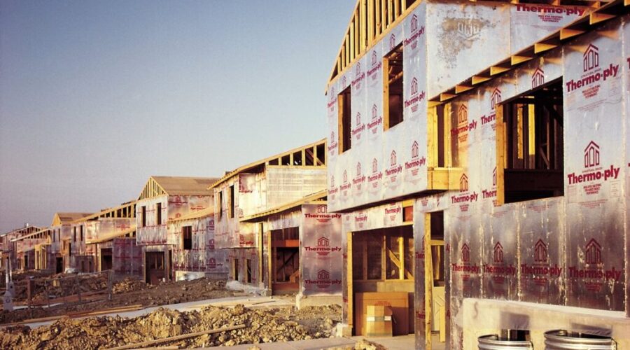 Annual pace of housing starts fall 7% in March