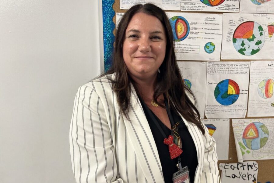 Cellphones banned during class for Nova Scotia students