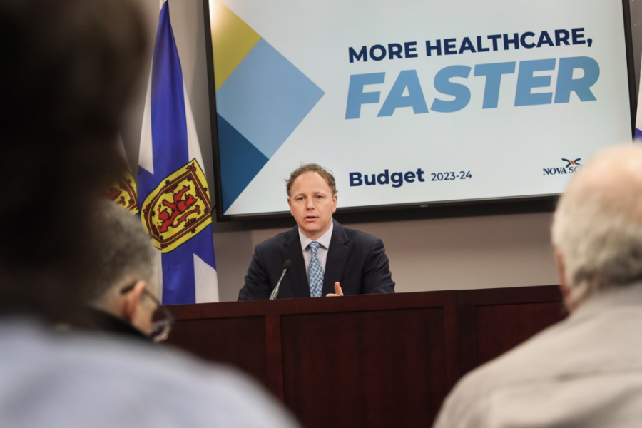 N.S. pulls in more than $1-billion in new revenue