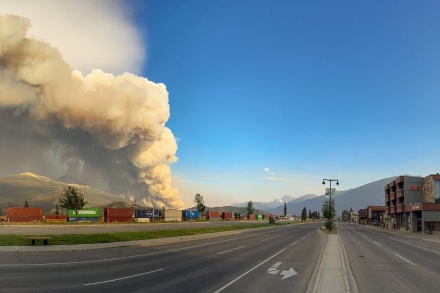 ‘Significant loss’ reported in Jasper, Alta., amid wildfire
