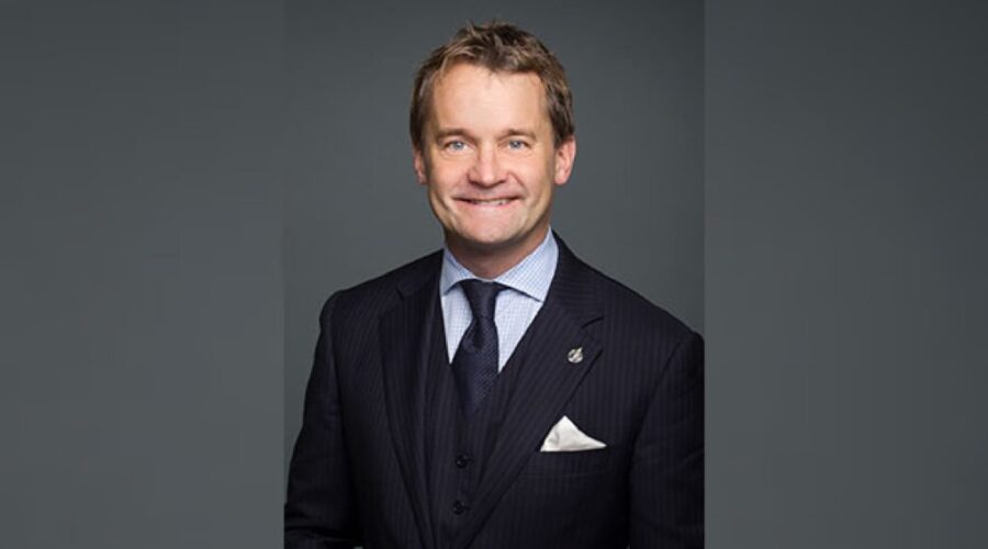 Seamus O’Regan resigning as labour minister