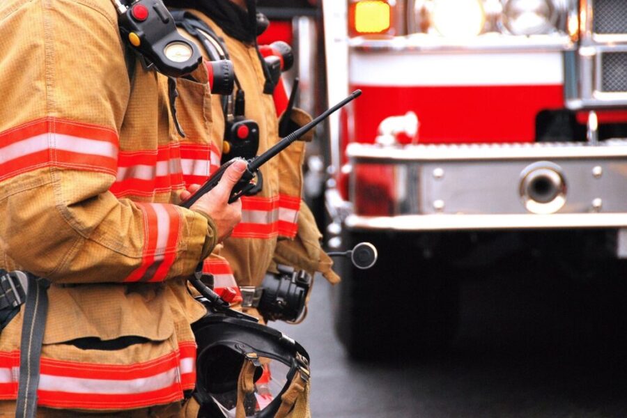 Firefighter who died during training knew equipment was faulty: report