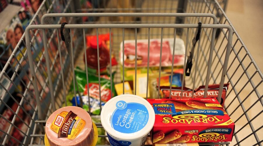 Record 2M visits at Canada’s food banks in March