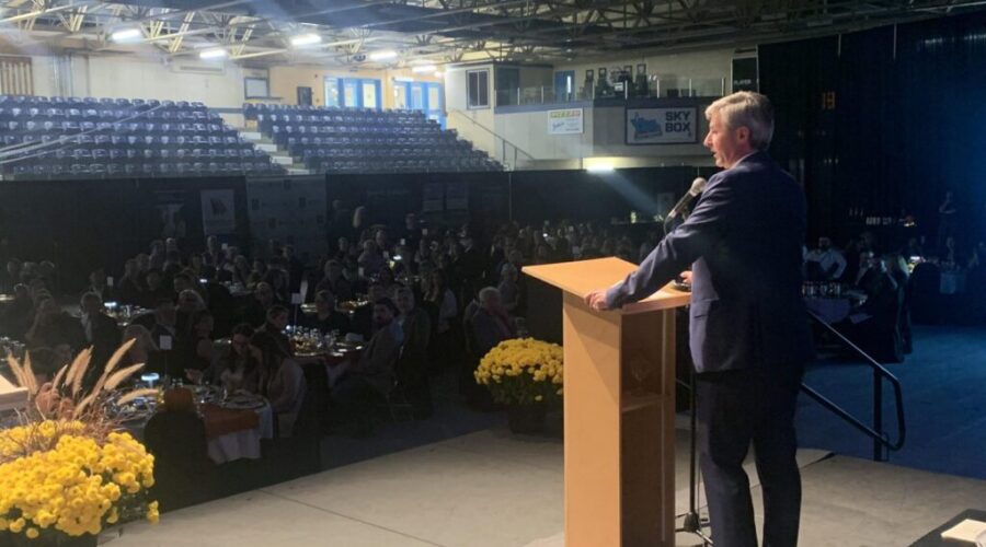 Premier speaks in Yarmouth as potential election call looms