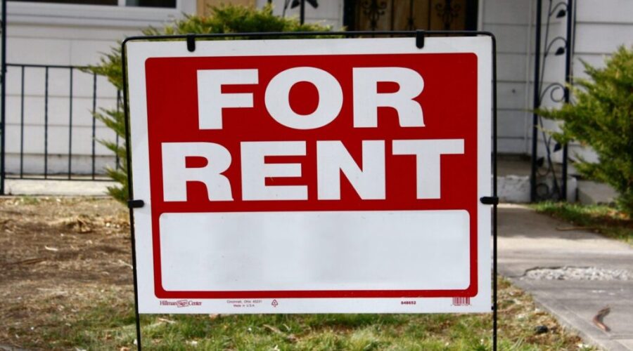 Vacancy rate up, but rents still high: report