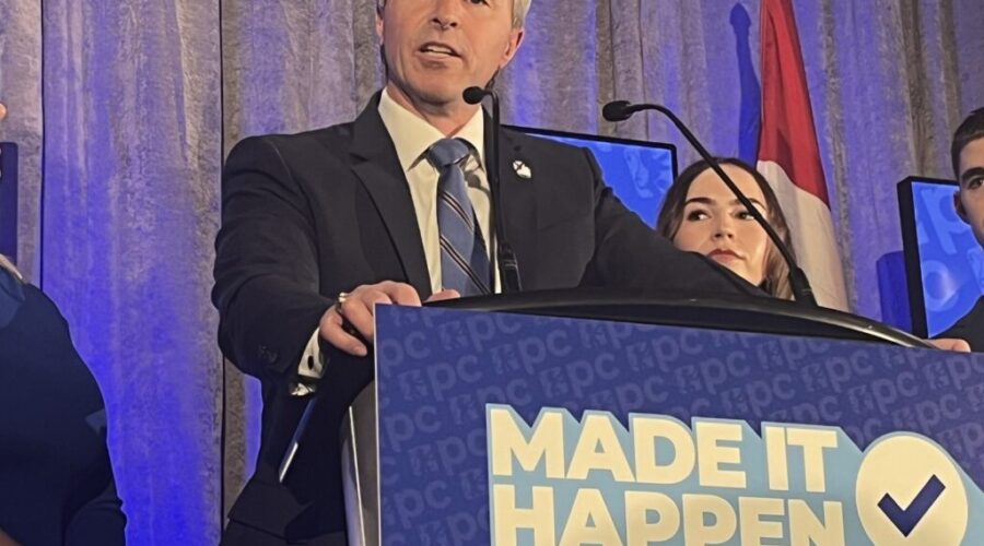 Houston names 21 cabinet ministers, Adams deputy premier