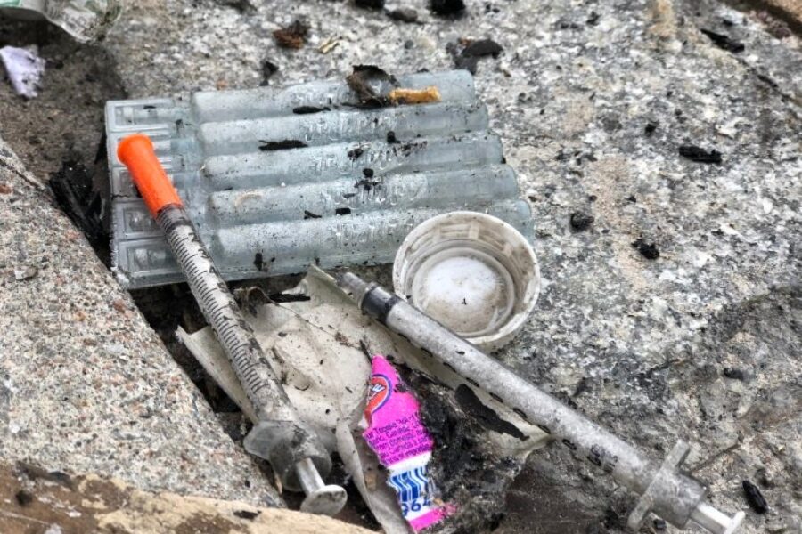 Opioid deaths down in Canada, but remain high