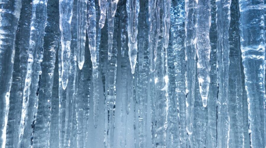 Update: Freezing rain, wind warnings part of icy storm