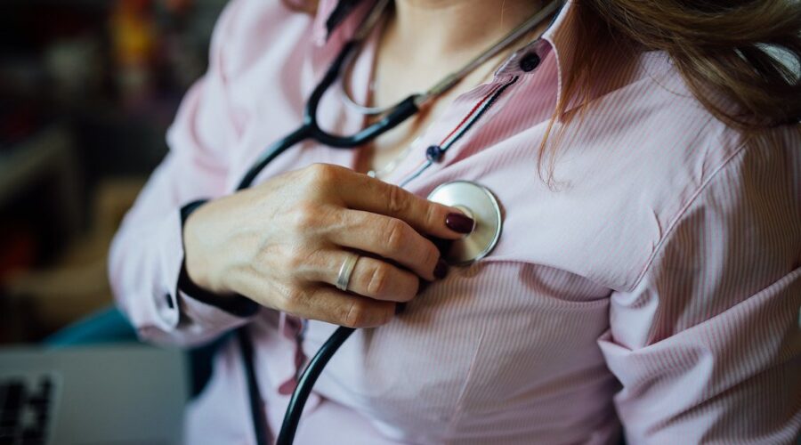 Women’s heart health the focus on Wear Red Canada Day
