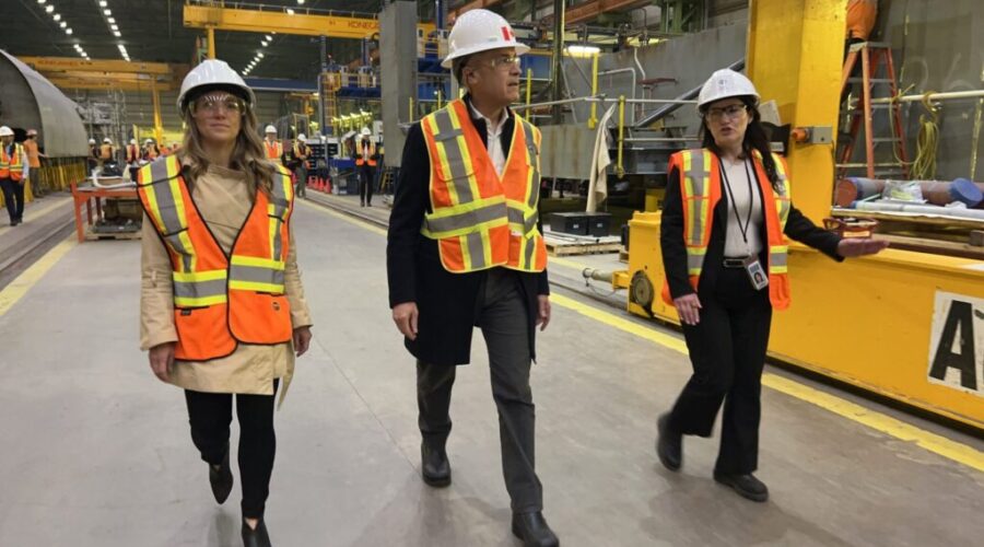 Mark Carney visits Halifax on campaign trail