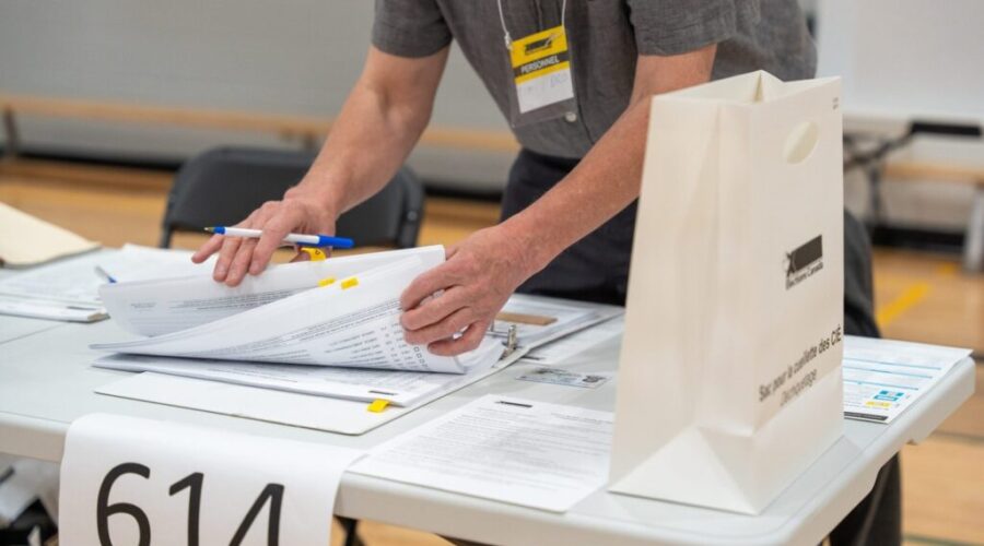 Canadians to elect next federal government on Monday