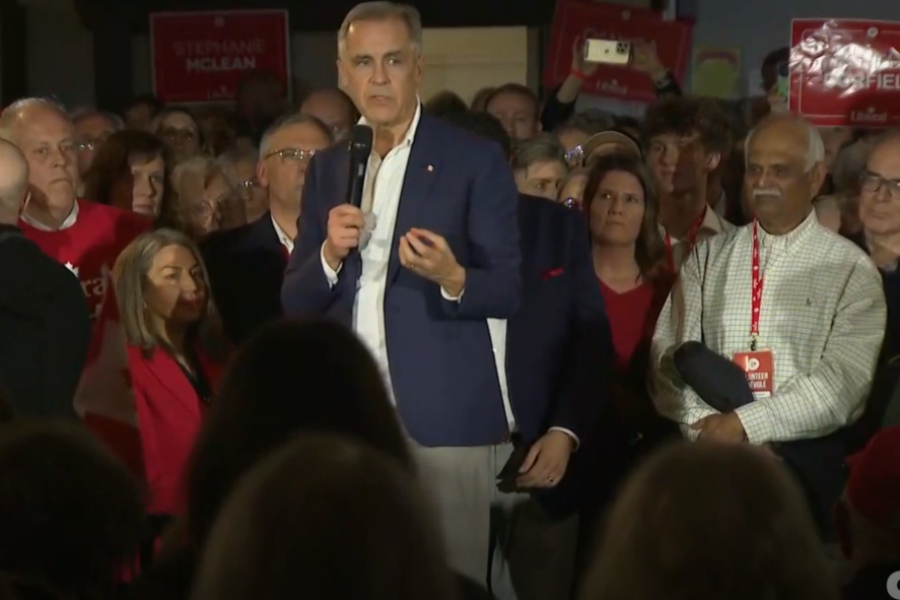 Federal election campaign enters third week