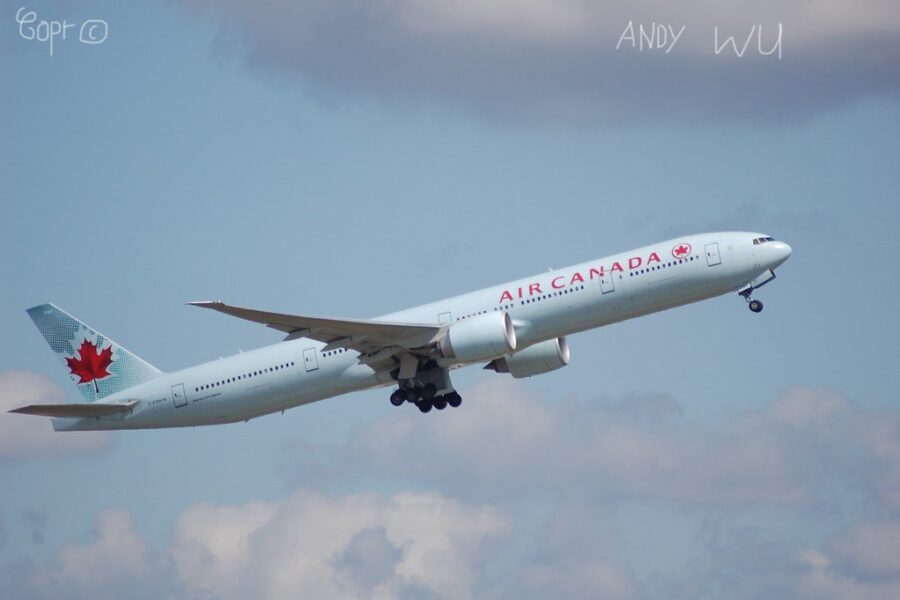 Protesting union members interrupt Air Canada press conference as strike looms
