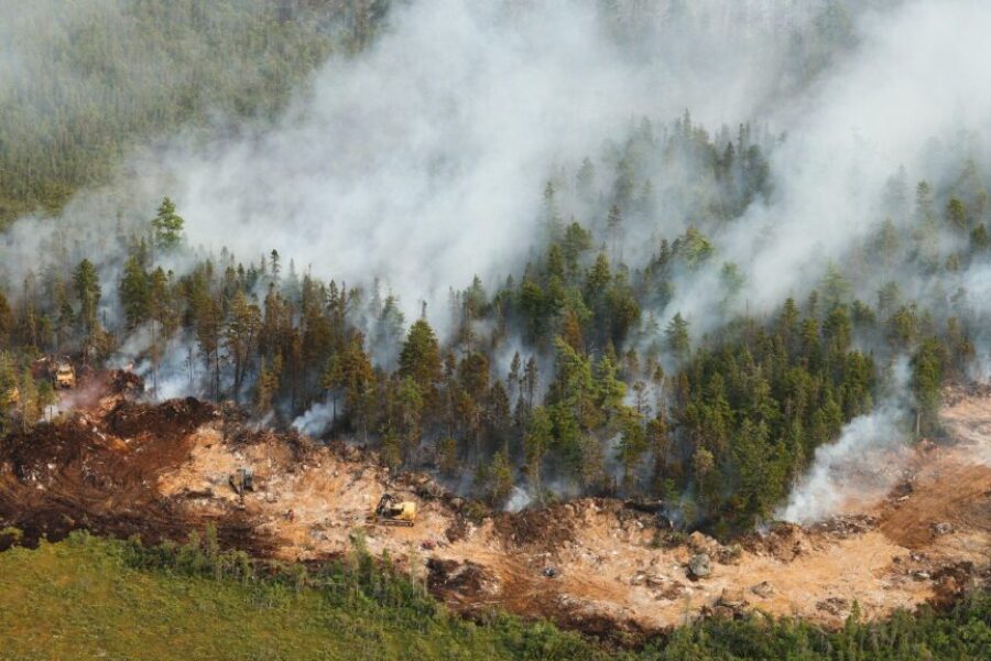 Updated: Strong winds fuel Long Lake wildfire forcing more evacuations twice, Sunday