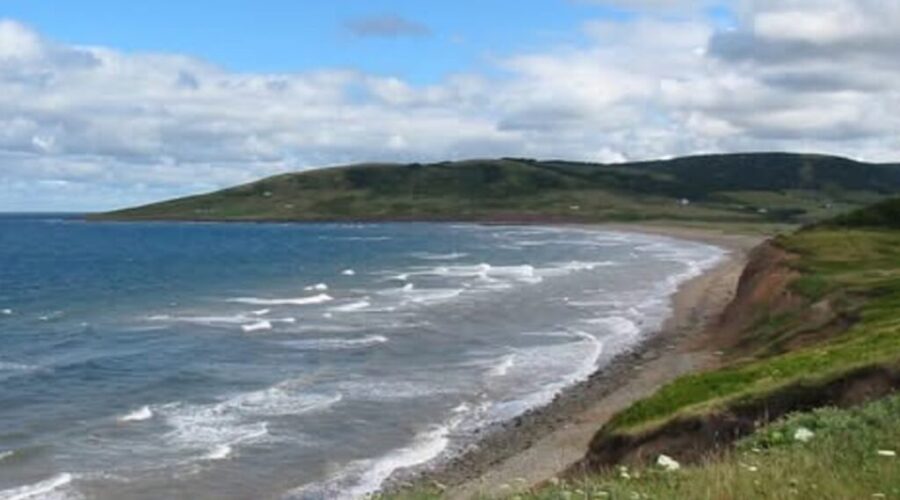 PCs vote down motion to reaffirm protecting designated lands