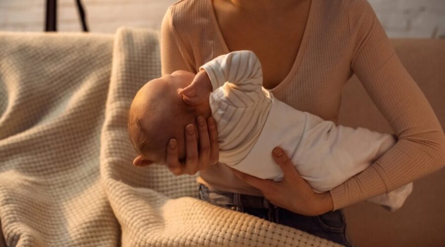 Liberals urge gov to keep H.R.M. infant feeding clinic open