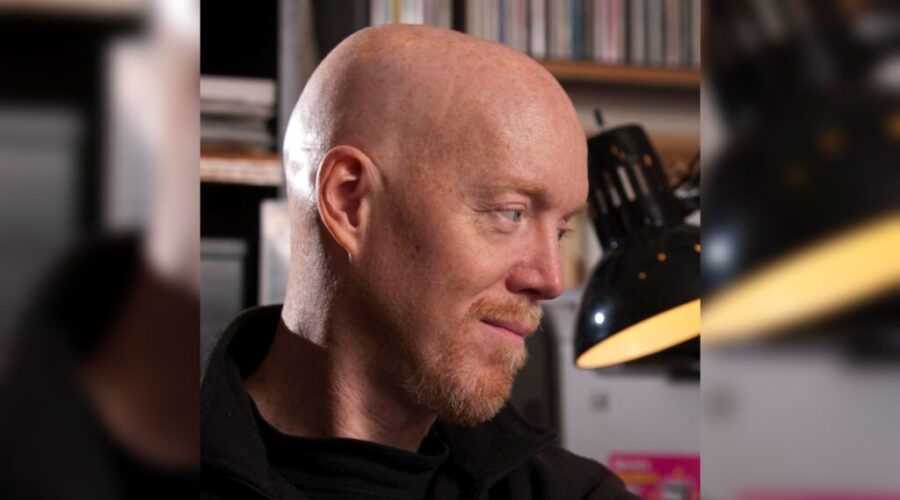 Editorial cartoonist Bruce MacKinnon to receive StFX honorary degree