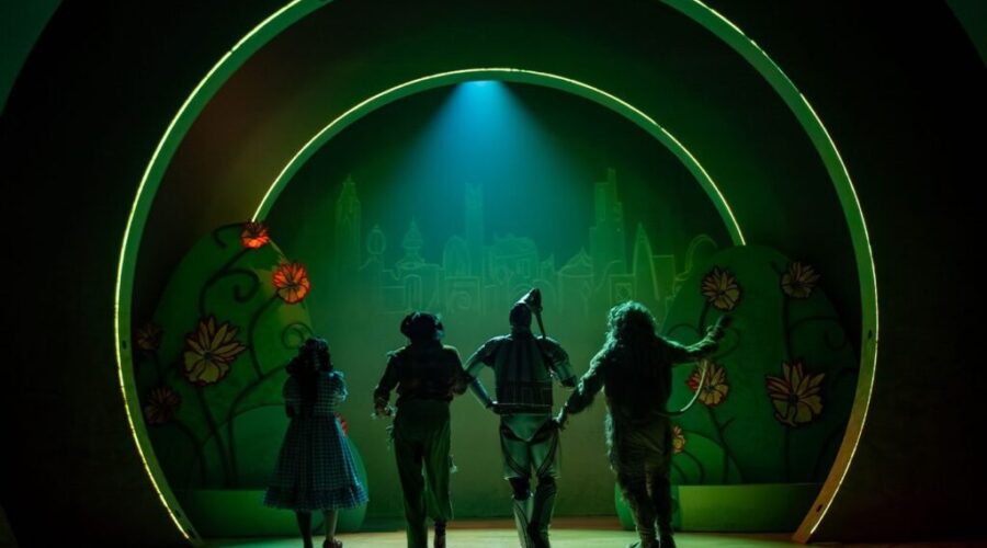 Audio description at Neptune Theatre for Wizard of Oz