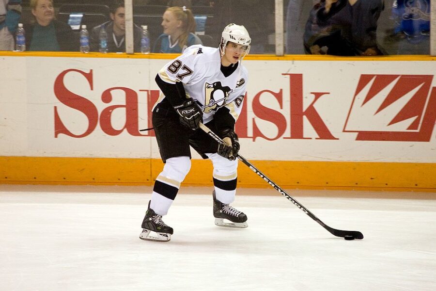Crosby becomes top Penguins scorer of all-time