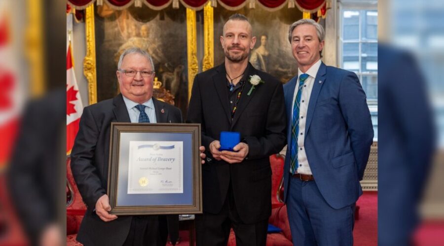 Medal of Bravery recipient who pulled neighbour from fire struggles 1 year later