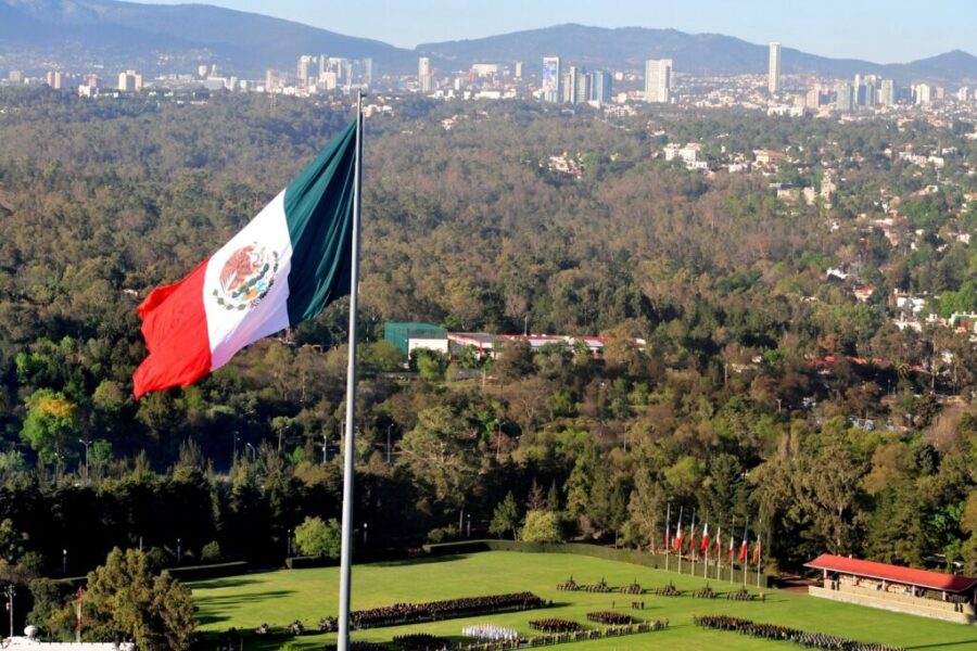 Canadians in Mexico urged to register with government as unrest continues