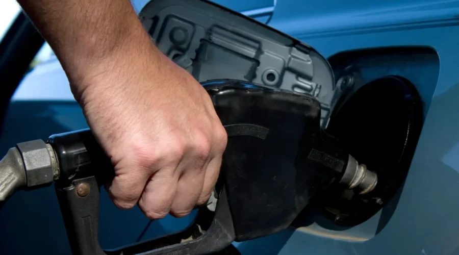 Fuel prices to rise at midnight in N.S; sources