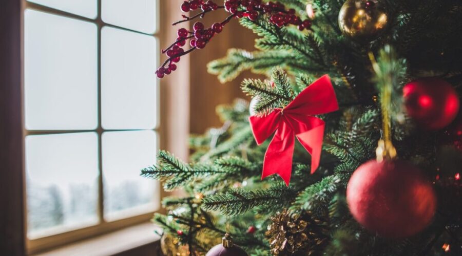 The Boston’s tree lighting ceremony virtual broadcast will be Tonight!! Here’s all the details and how to watch it!!