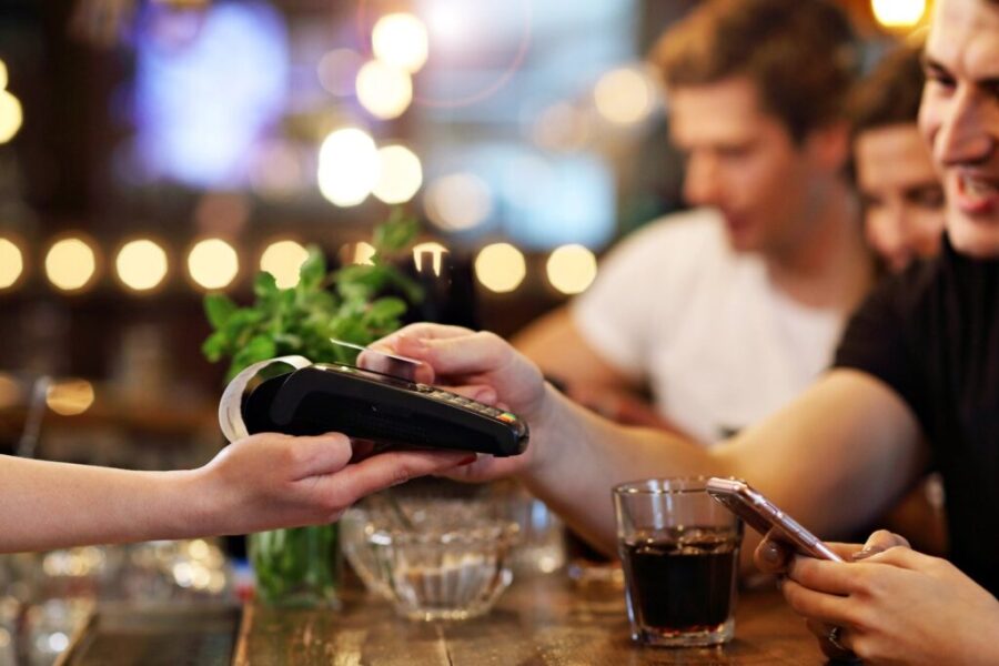 A Tip-Less Restaurant Is About To Open In Nova Scotia-Here’s How It Works!