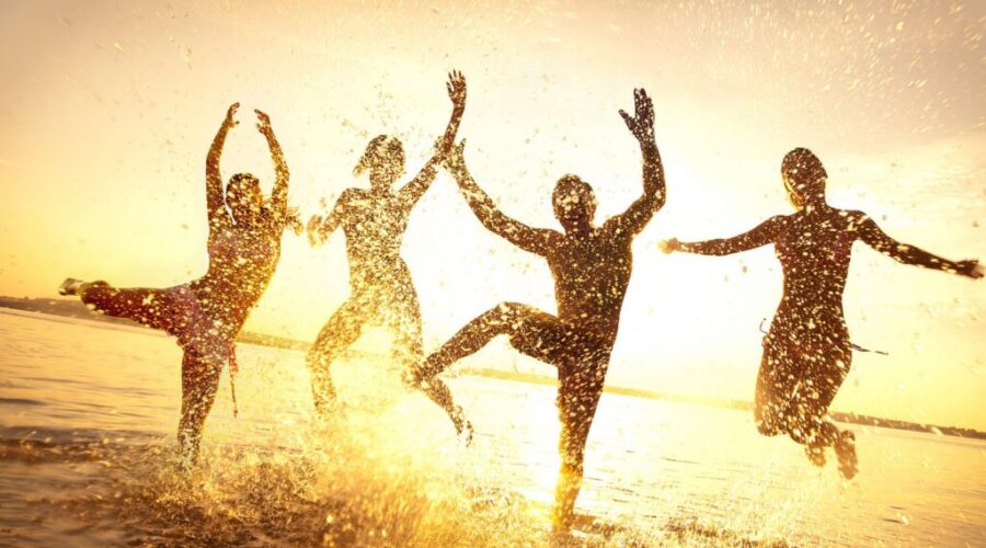 This Friends Spin-Off Has New Episodes 20 Years Later!