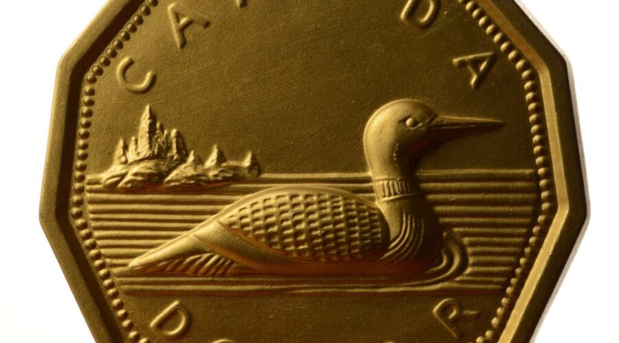 Have You Seen The King Yet? Have a Peak!