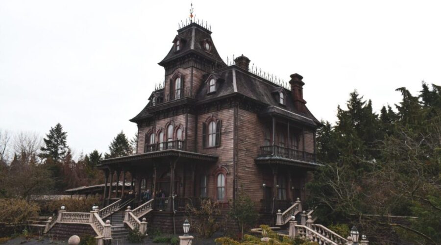 Would You Go To This Haunted Town?