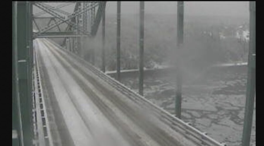 Seal Island Bridge closed due to jackknifed truck