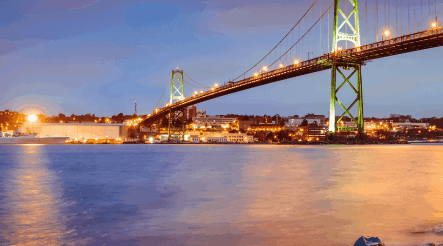 WATCH: Anne Murray Makes A Surprise Appearance At The 2024 Juno Awards!