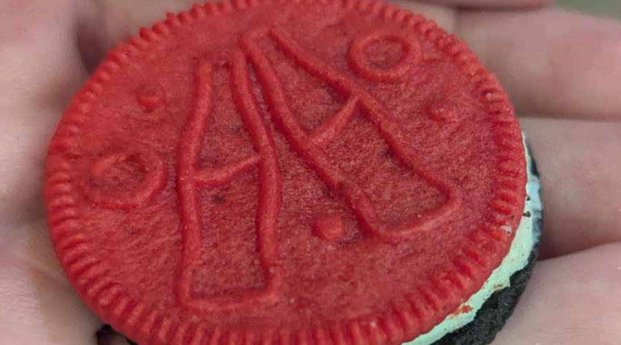 Have You Tried The Coke Oreos! They’re… Quite Something!