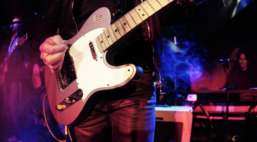 WATCH- Pearl Jam Covers The Hip!