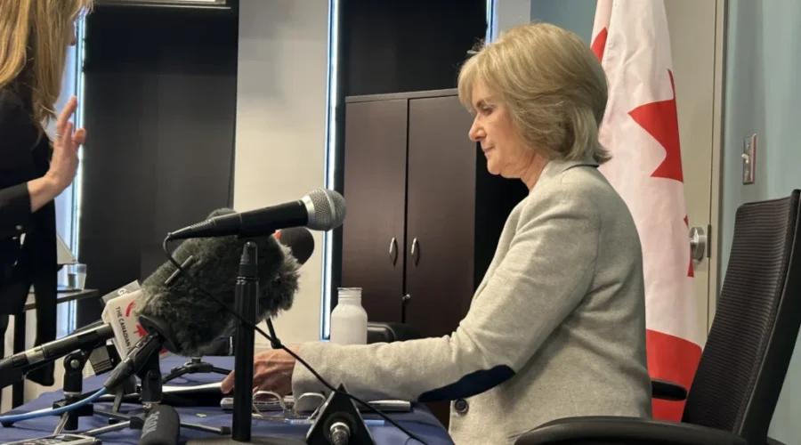 Auditor general highlights billions in over-budget spending, government pushback in mid-term report