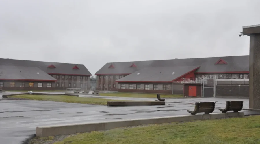Lockdown ended at Springhill jail after stabbing weapons found